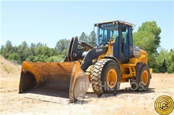 DEERE 524K Фронтальные погрузчики