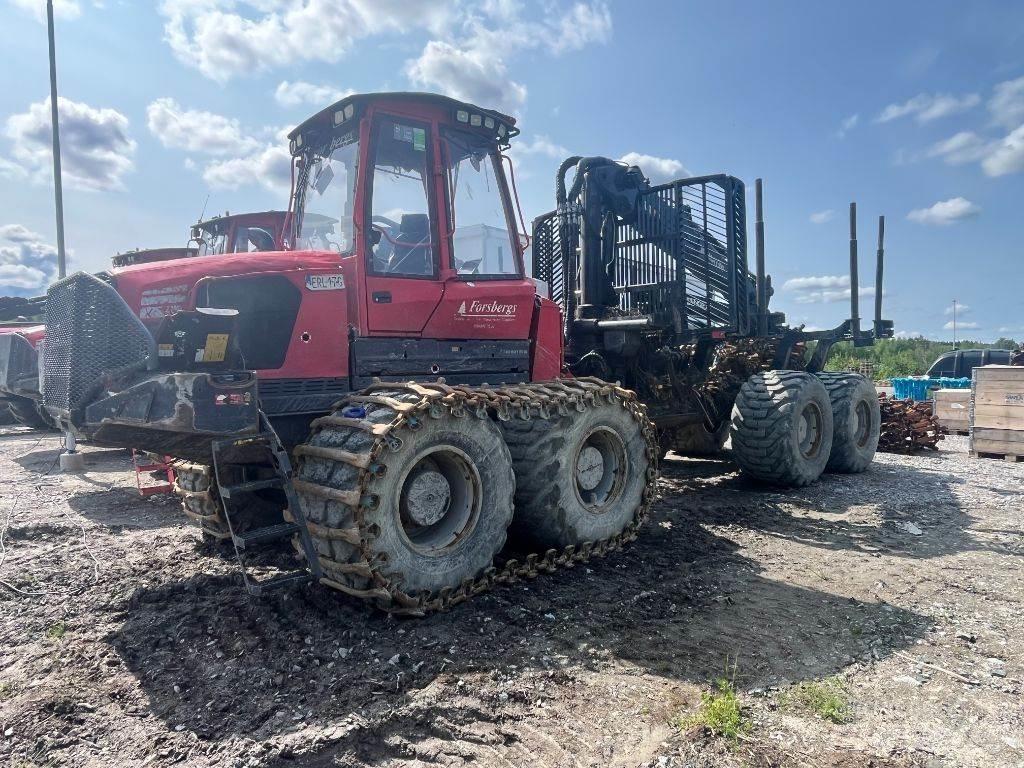 Komatsu 895 Форвардеры