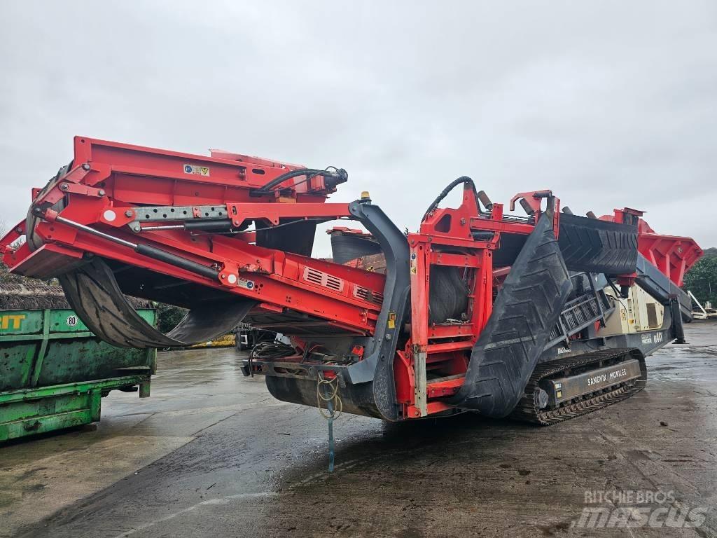 Sandvik QE 441 Мобильные грохоты
