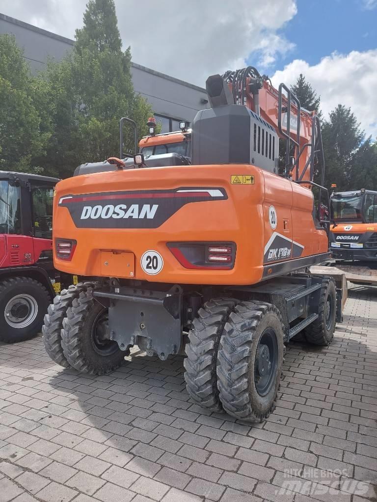 Develon DX 170 W-7 Колёсные экскаваторы