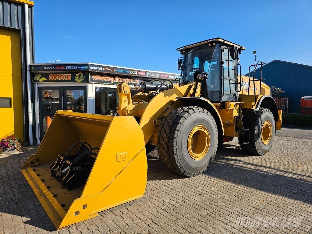 CAT 950L Фронтальные погрузчики