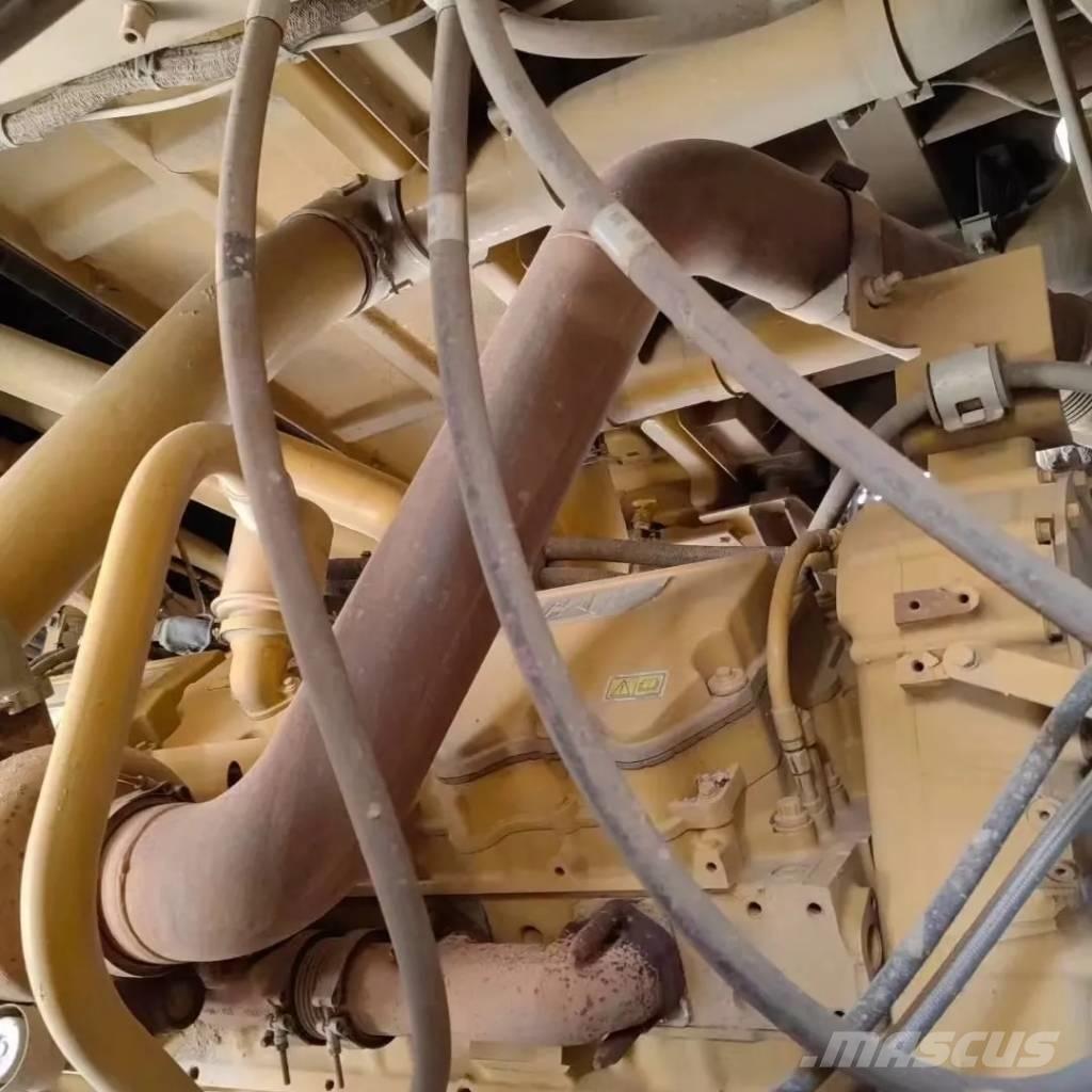 CAT 777 Карьерные самосвалы