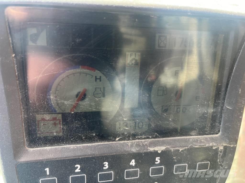 Hitachi ZX 210 LC-3 Гусеничные экскаваторы