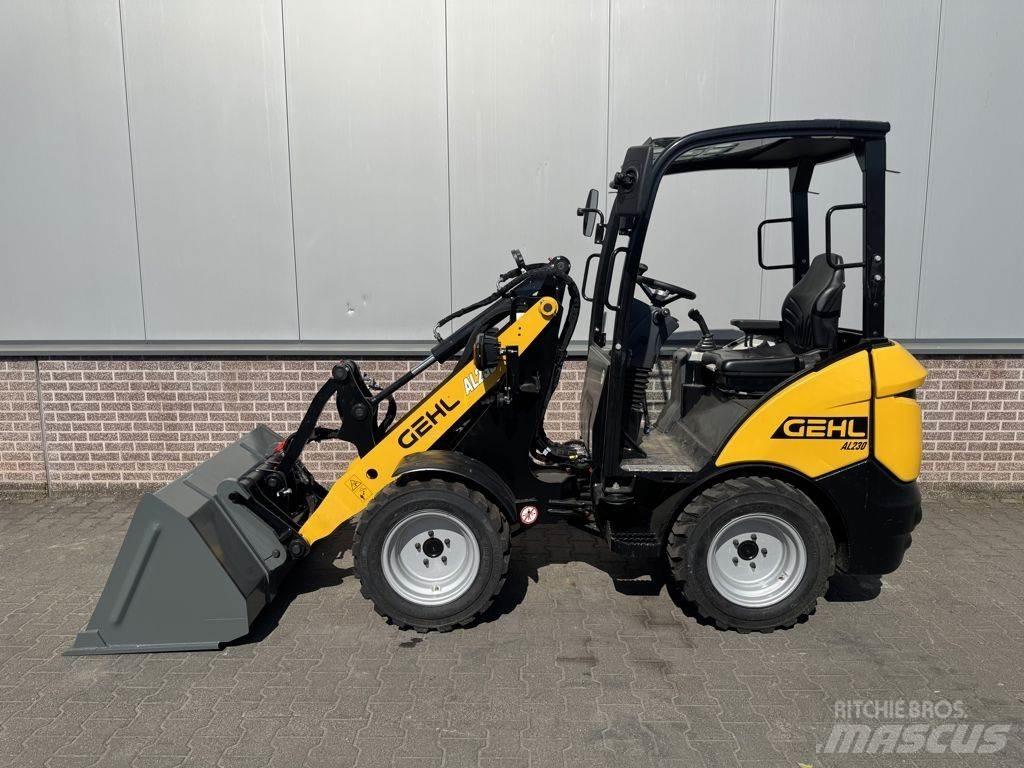 Gehl AL230 Фронтальные погрузчики