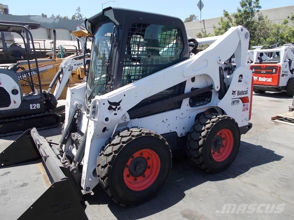 Bobcat S770 Мини-погрузчики