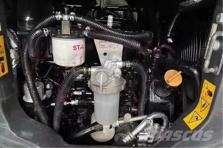Komatsu PC 35 Мини-экскаваторы