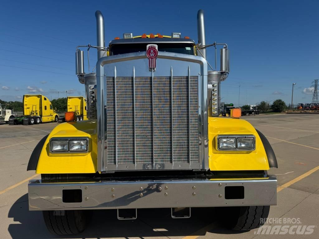 Kenworth W 900 Седельные тягачи