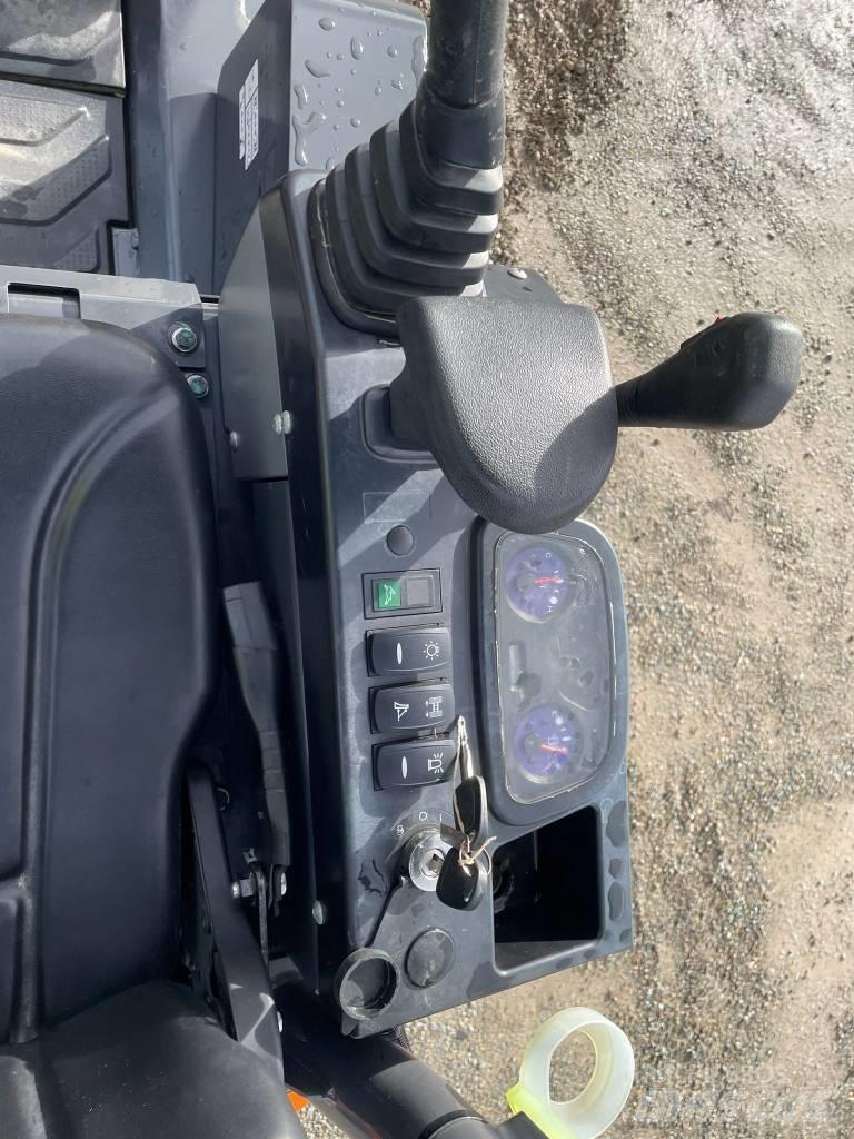 Doosan DX20z Мини-экскаваторы