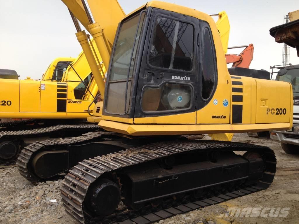 Komatsu PC200-6 Гусеничные экскаваторы