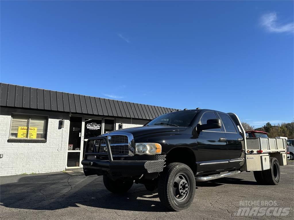 Dodge RAM 3500 Грузовики-платформы/боковая разгрузка