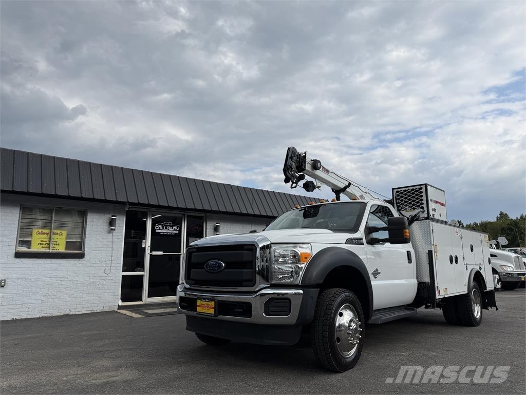 Ford F550 Комбинированные дорожные машины