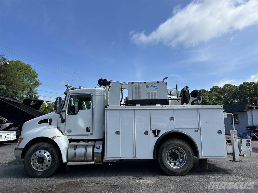 Kenworth T270 Комбинированные дорожные машины