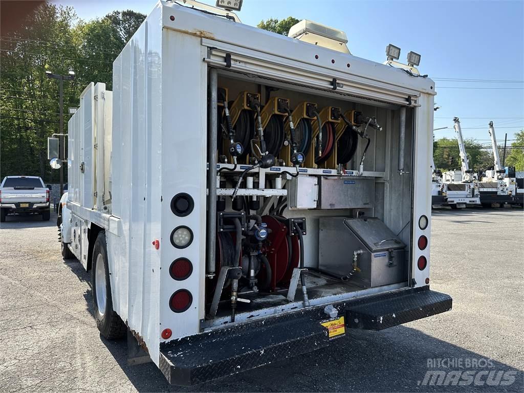 Kenworth T370 Комбинированные дорожные машины