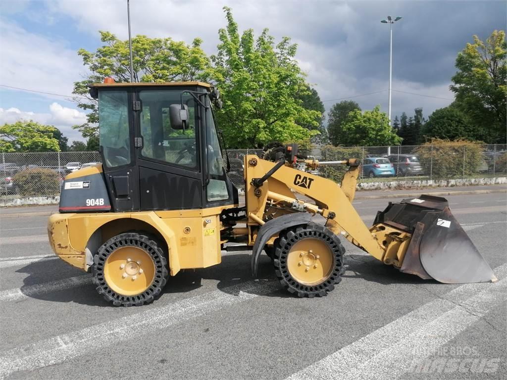 CAT 904B Комплектующие для погрузочных и сельхозмашин