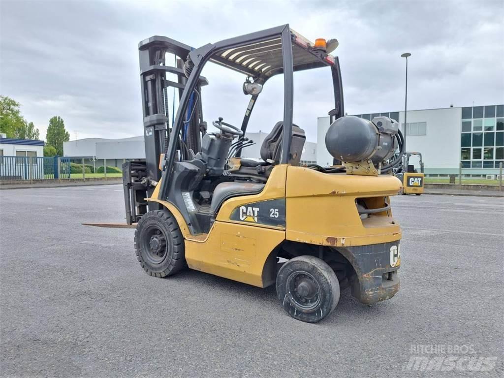 CAT GP25N Другие складские механизмы