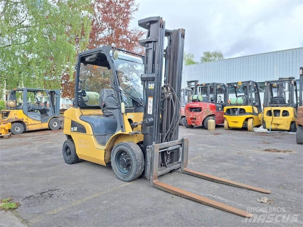 CAT GP25N Другие складские механизмы