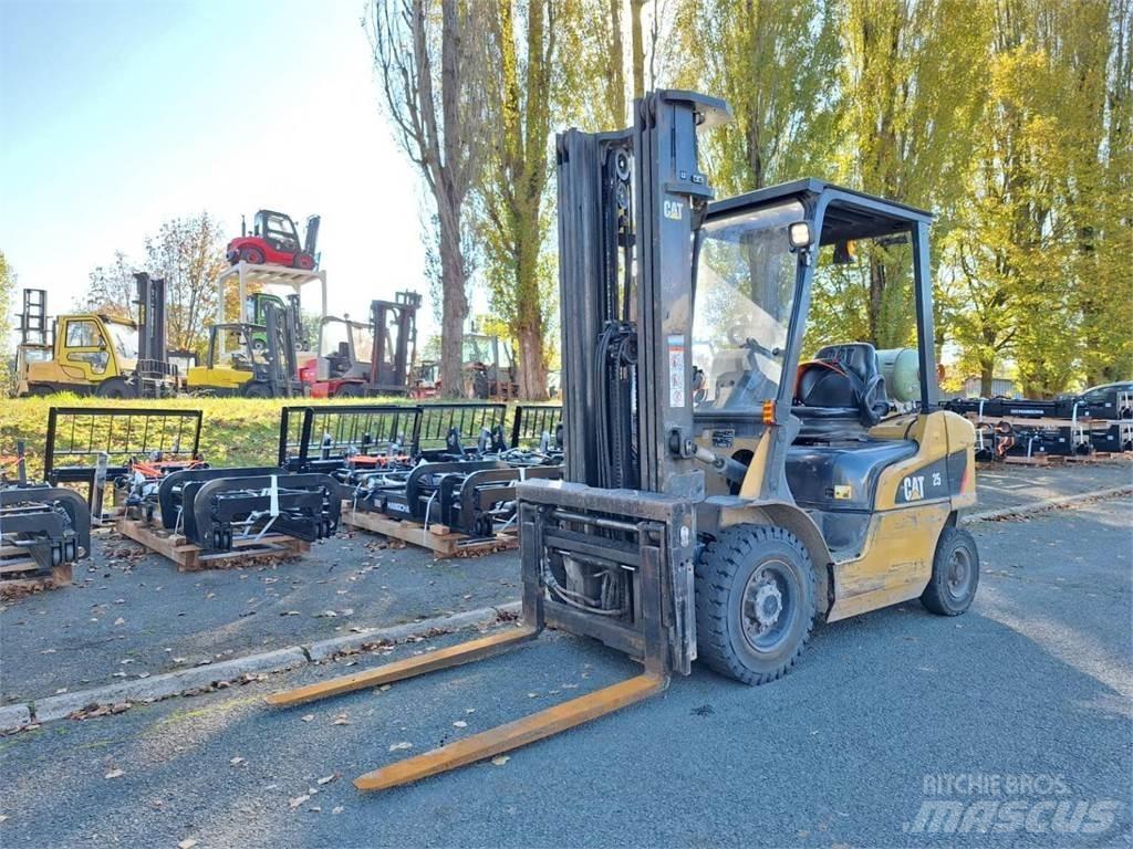 CAT GP25NT Другие складские механизмы