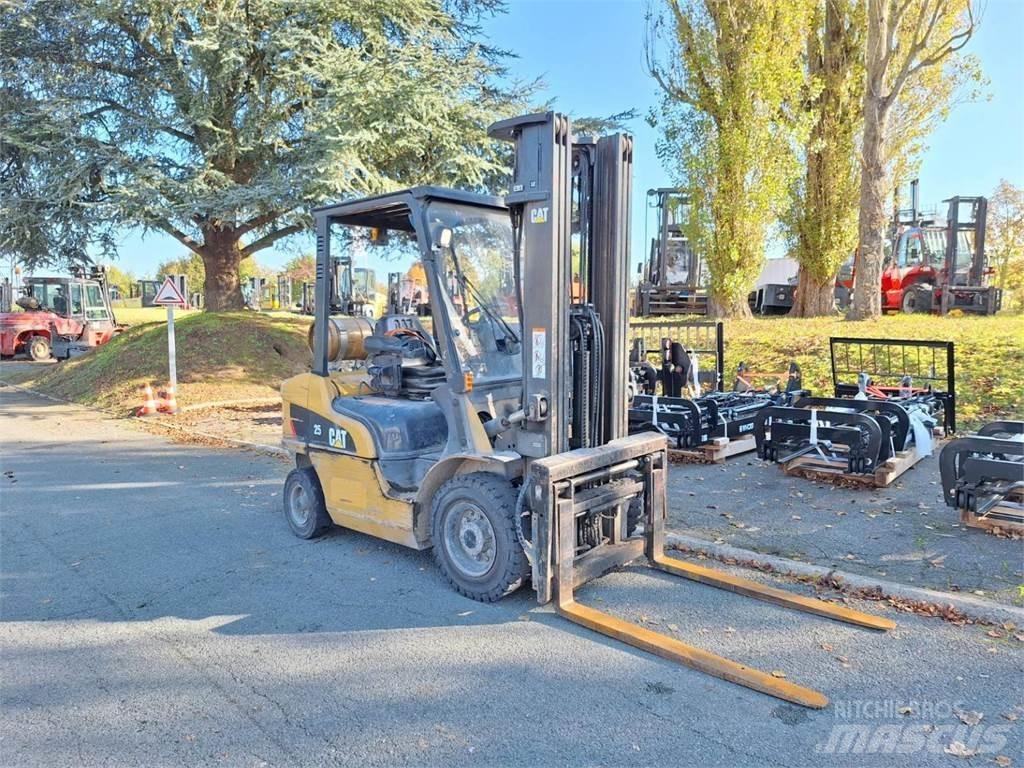 CAT GP25NT Другие складские механизмы