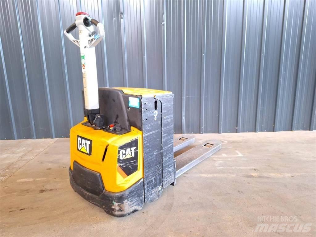 CAT NPP20N2E Ручные штабелёры с электроподъёмом