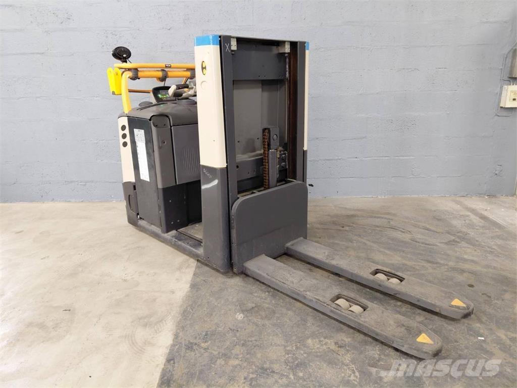Crown GPC3045 Вертикальные комплектовщики