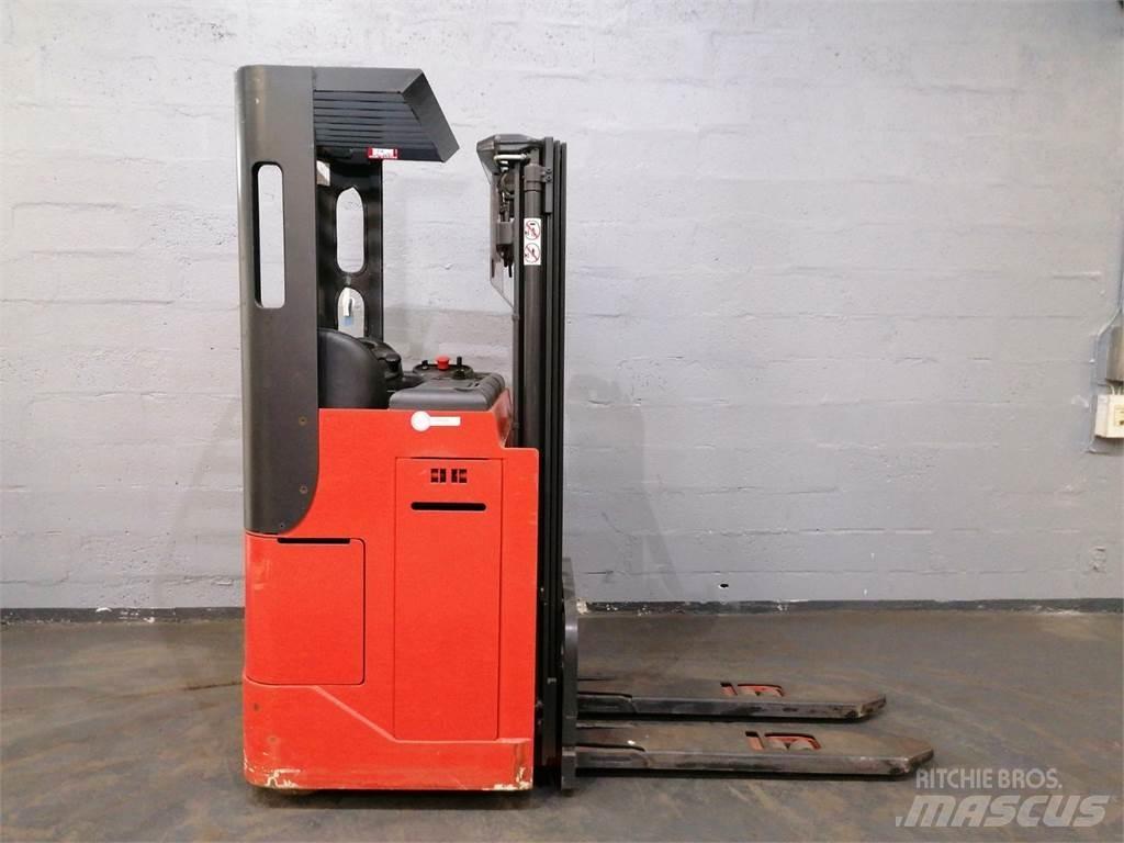 Fenwick L12 Самоходные электроштабелёры