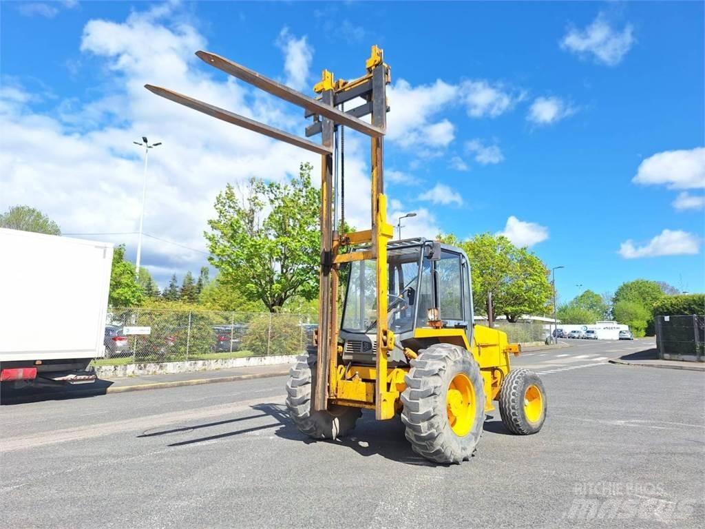 JCB 930-2 Внедорожные погрузчики