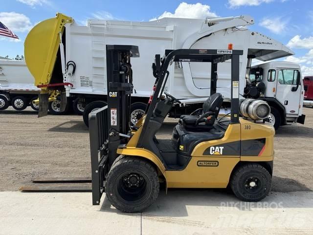 CAT GP30N Строительная техника - Другие