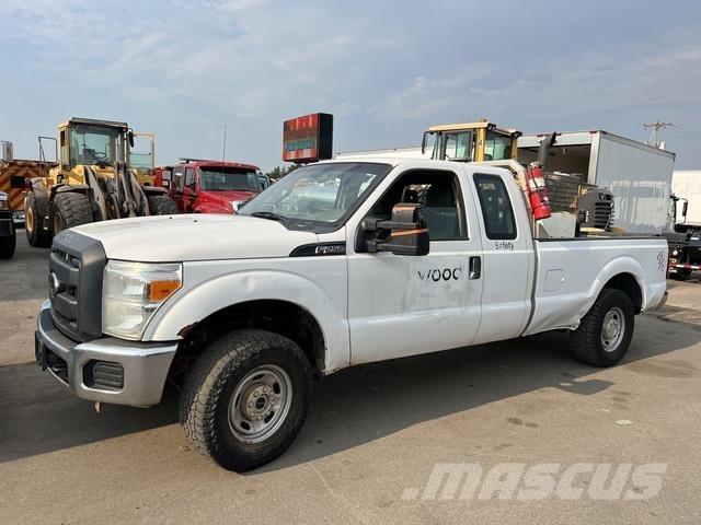 Ford SUPER DUTY 4X4 Строительная техника - Другие