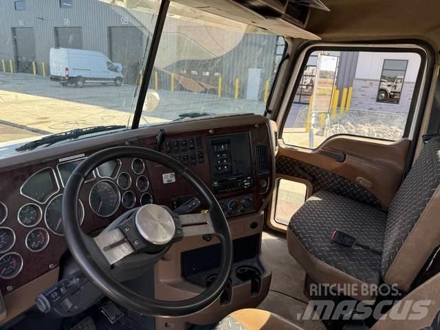 Mack GRANITE Прочие фургоны