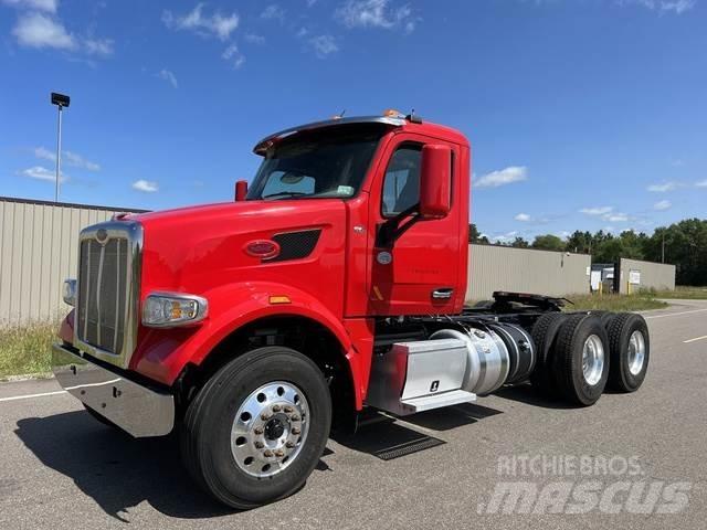 Peterbilt 567 Прочие фургоны