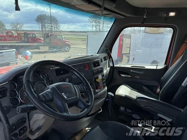 Peterbilt 567 Прочие фургоны