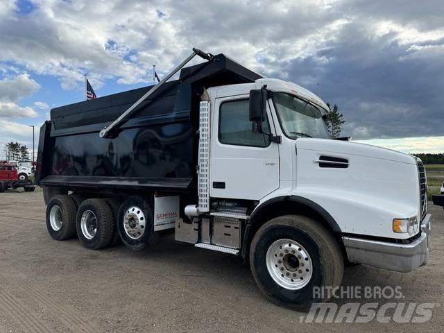 Volvo VHD Прочие фургоны