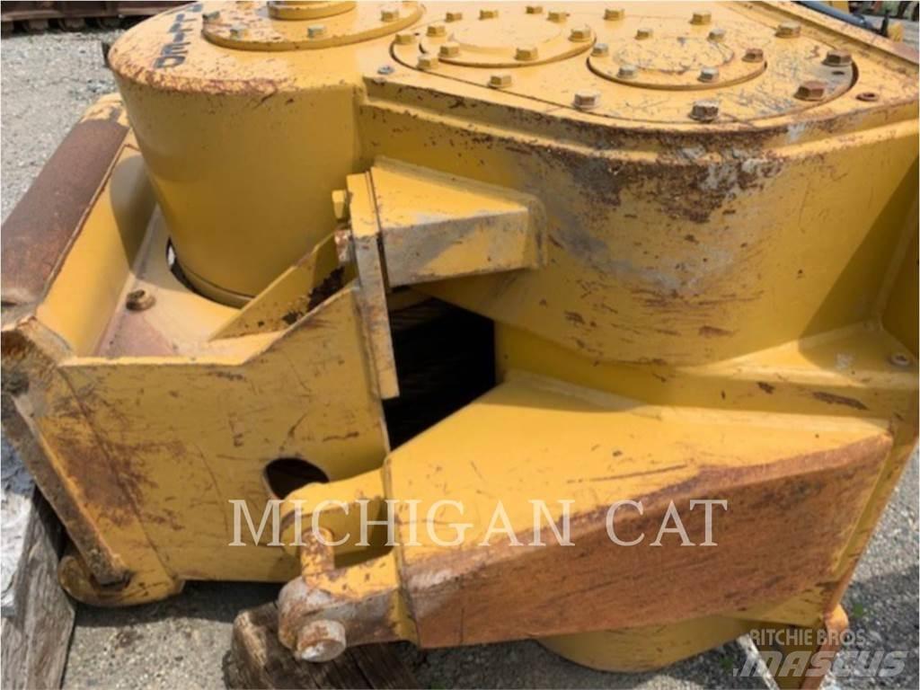 Allied D8T WINCH Трелёвочные лебедки