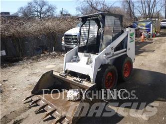 Bobcat 743B Мини-погрузчики