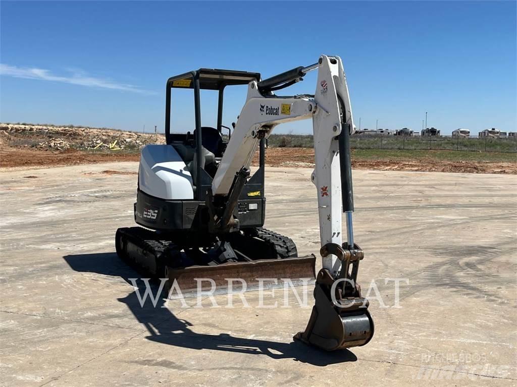Bobcat E35 Гусеничные экскаваторы