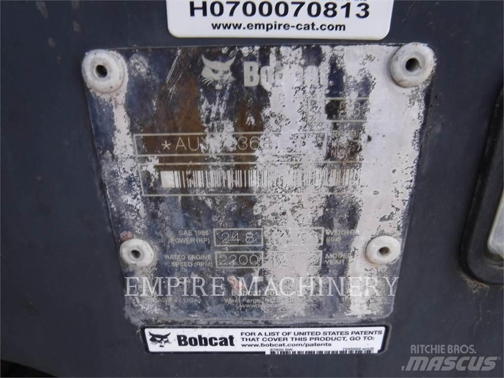 Bobcat E35I Гусеничные экскаваторы