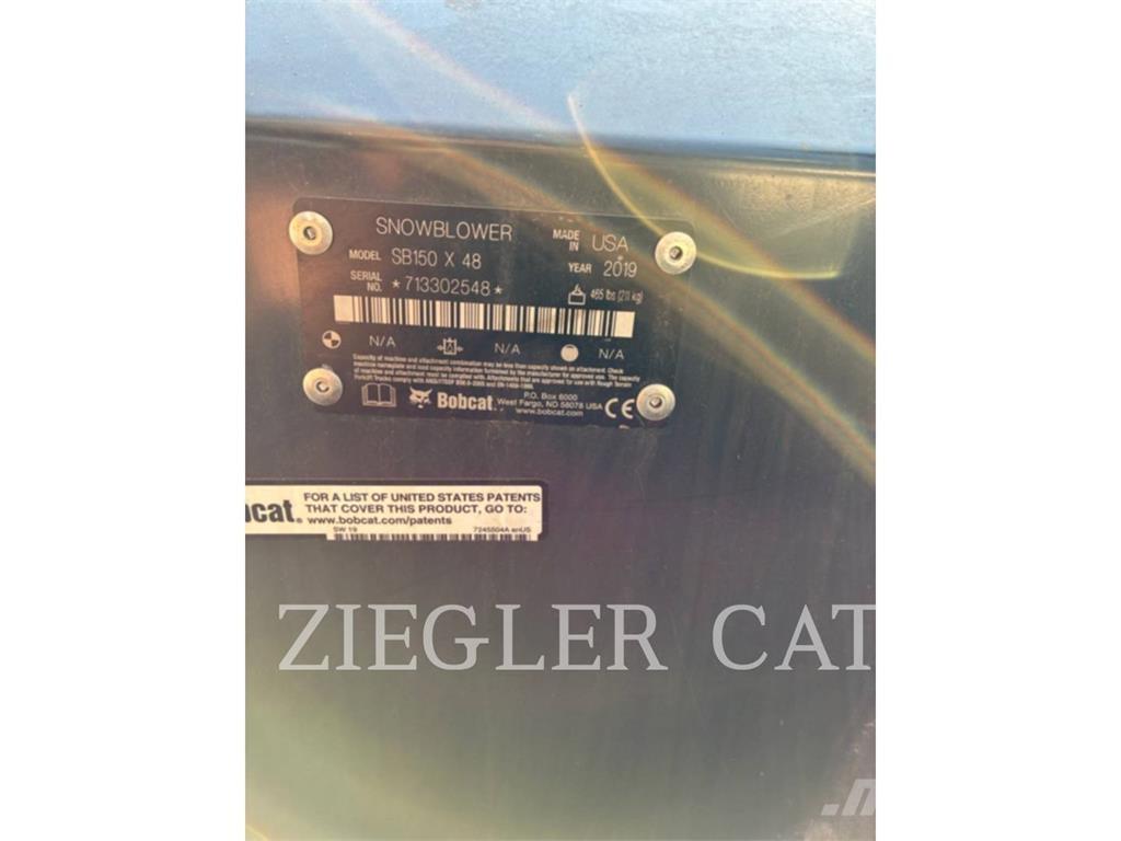 Bobcat S100 Мини-погрузчики