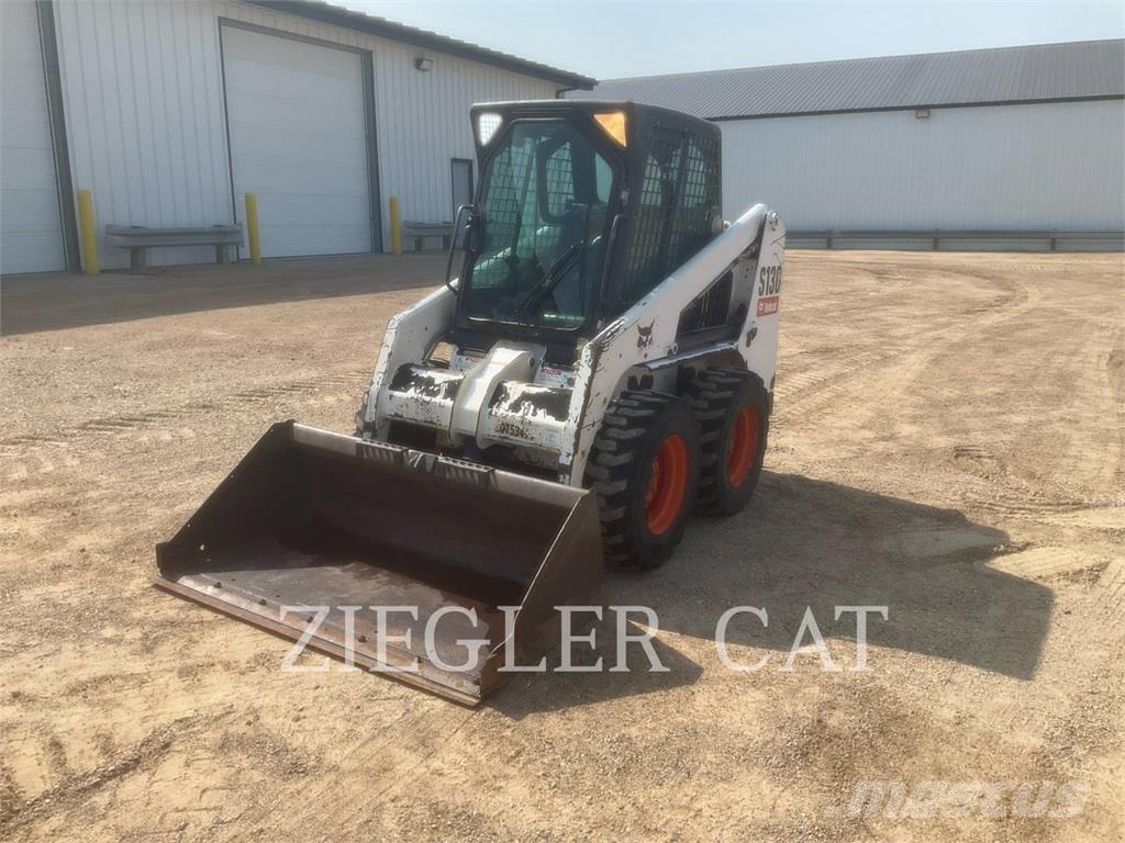 Bobcat S130 Мини-погрузчики