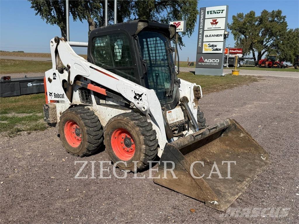 Bobcat S590 Мини-погрузчики