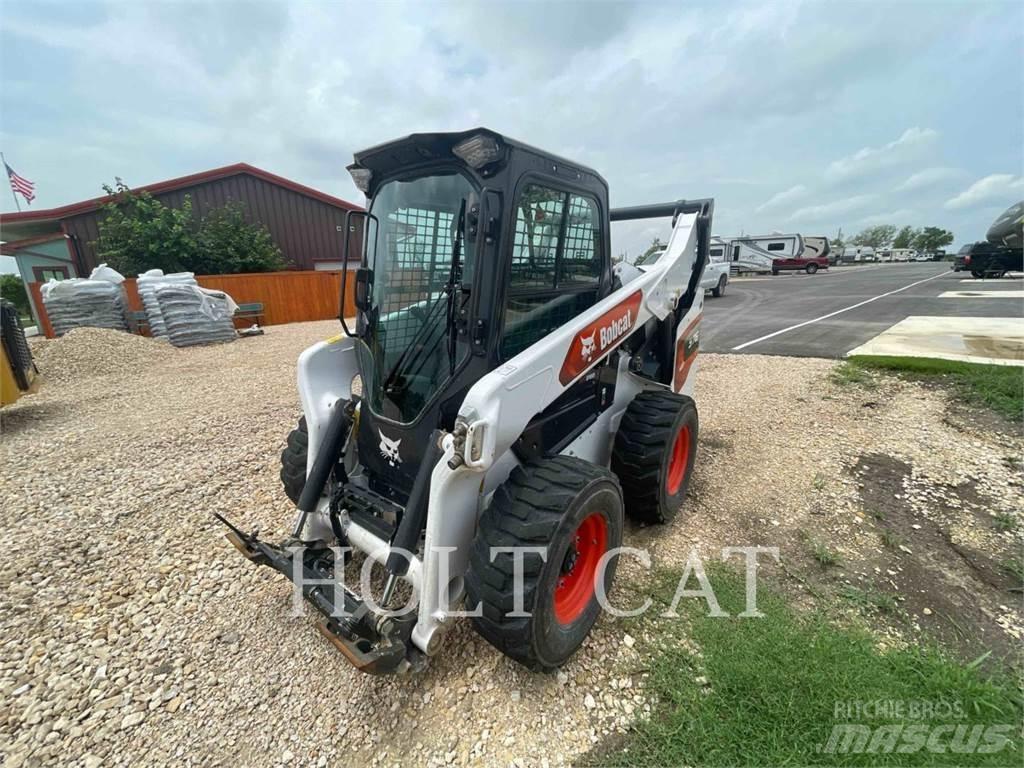 Bobcat S76 Мини-погрузчики