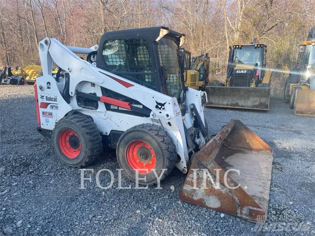 Bobcat S770 Мини-погрузчики