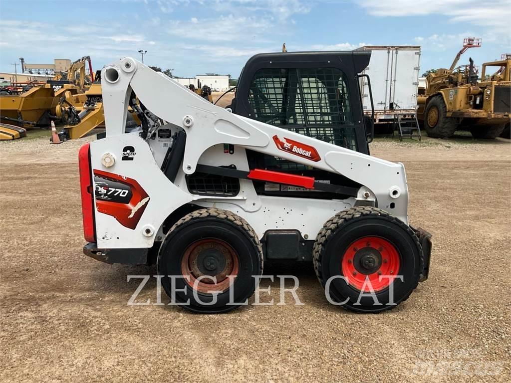 Bobcat S770 Мини-погрузчики