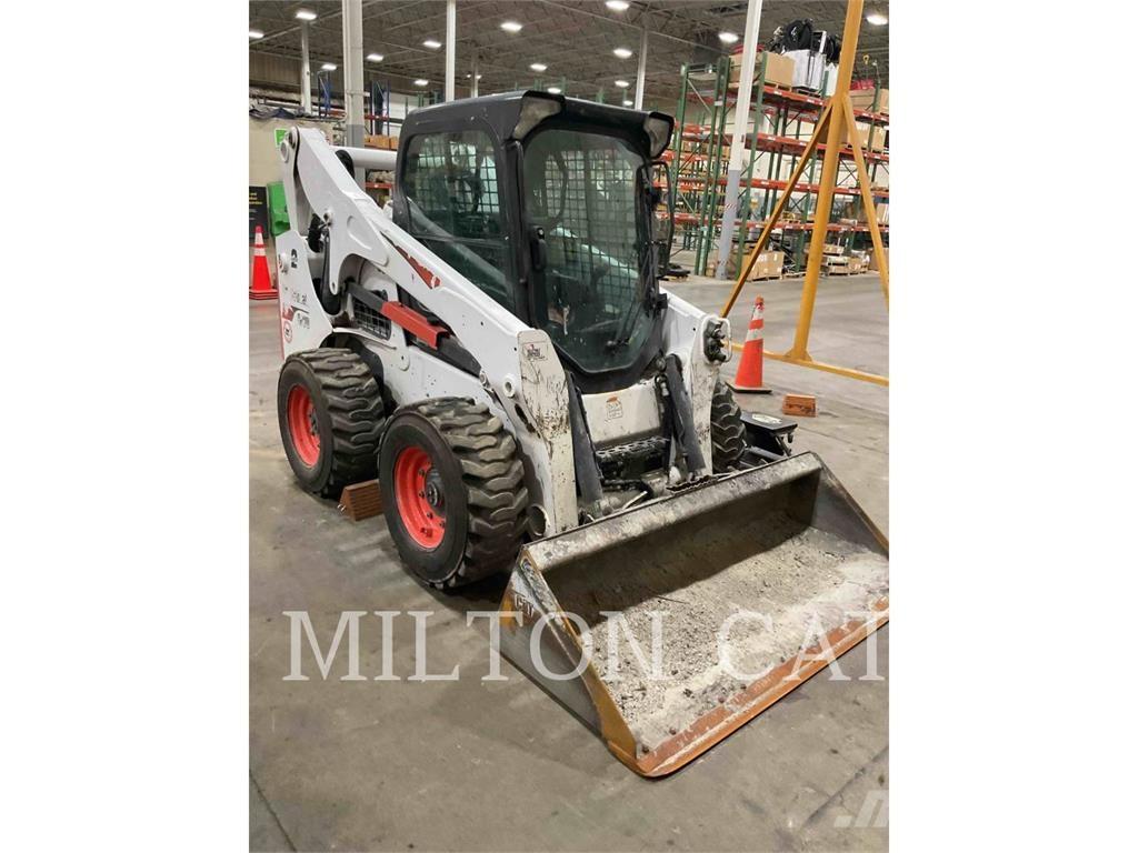 Bobcat S770 Мини-погрузчики