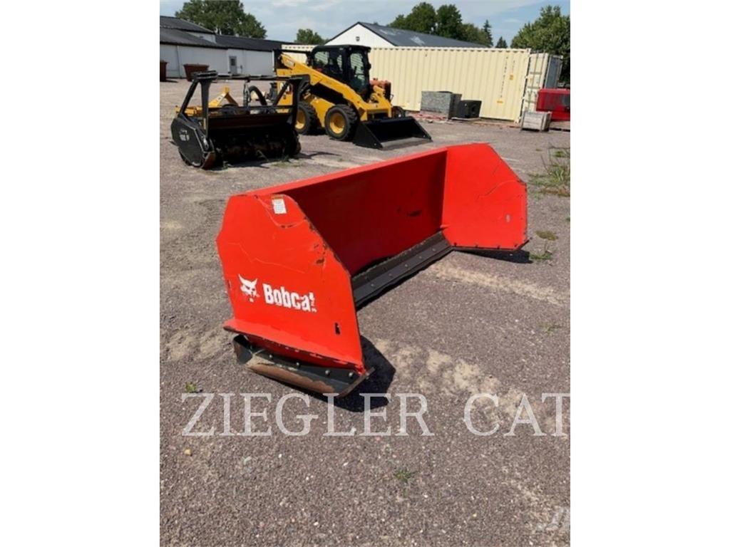 Bobcat SNOWPUSHER94 Снегоуборщики