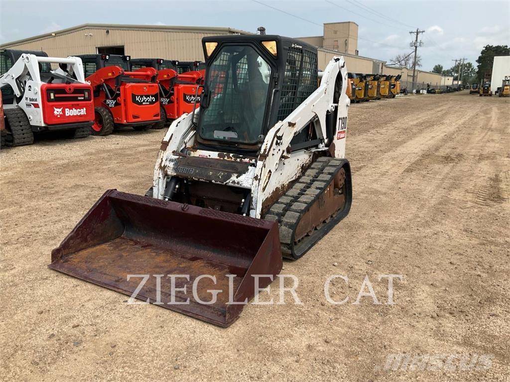 Bobcat T190 Гусеничные фронтальные погрузчики