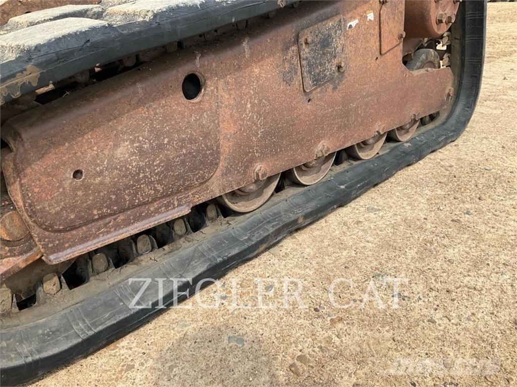 Bobcat T190 Гусеничные фронтальные погрузчики