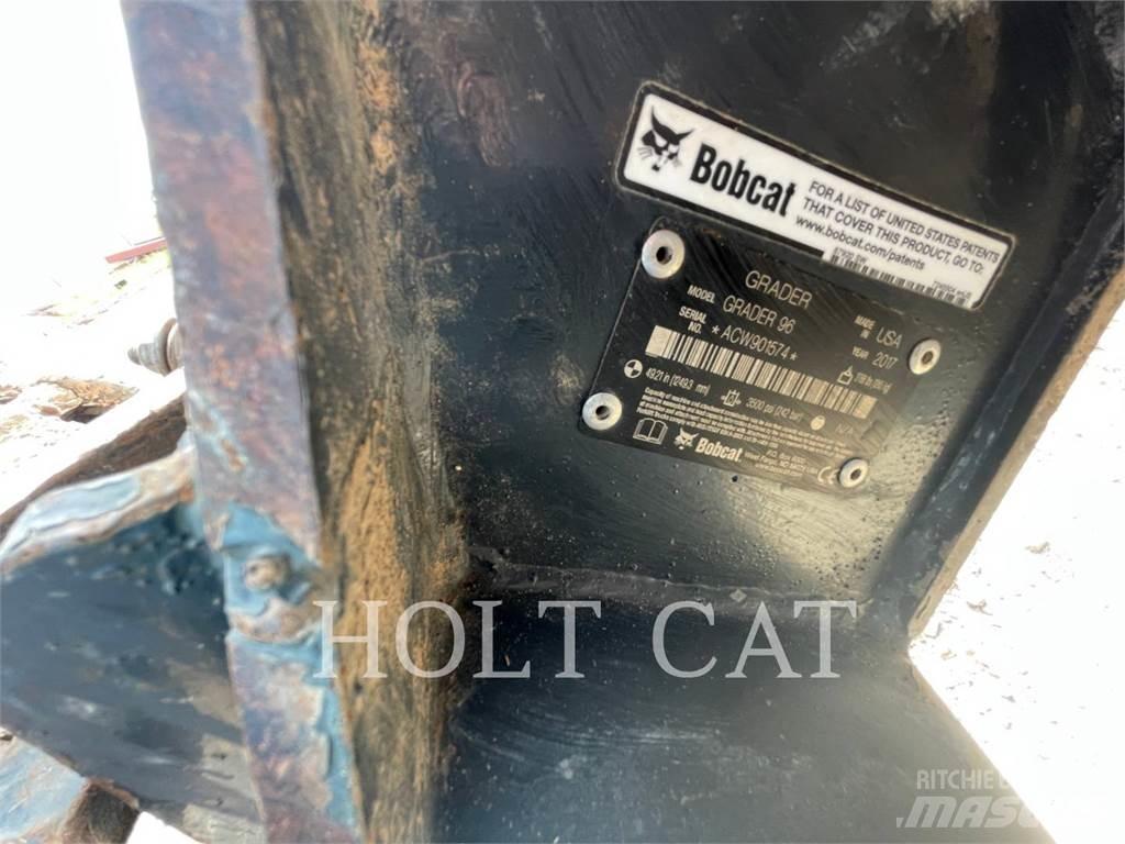 Bobcat T66 Гусеничные фронтальные погрузчики