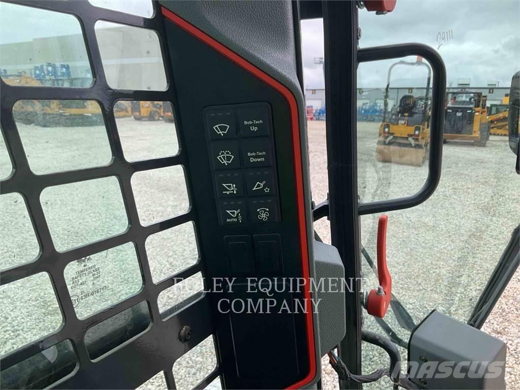 Bobcat T66 Мини-погрузчики