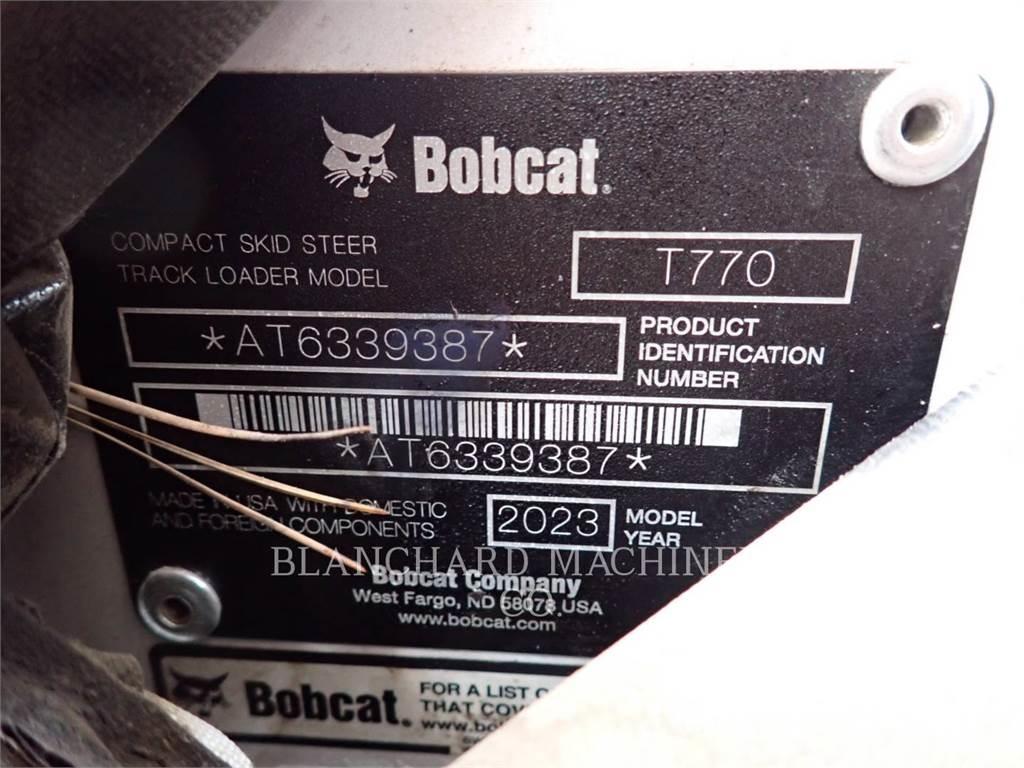 Bobcat T770 Гусеничные фронтальные погрузчики