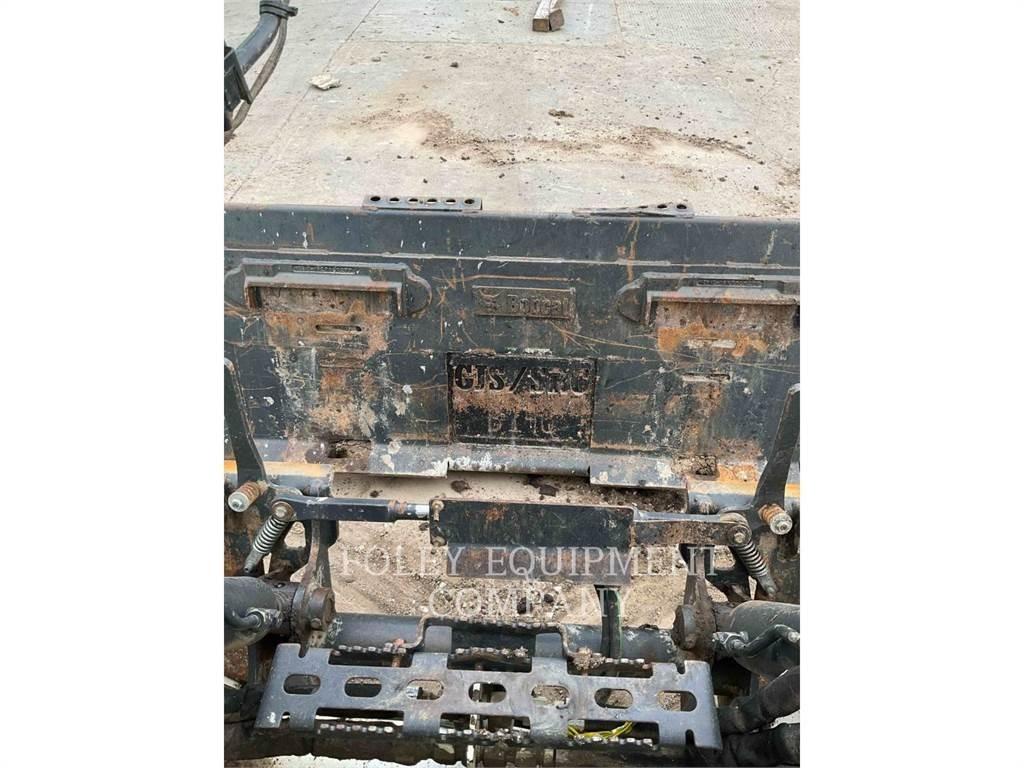 Bobcat T770 Мини-погрузчики